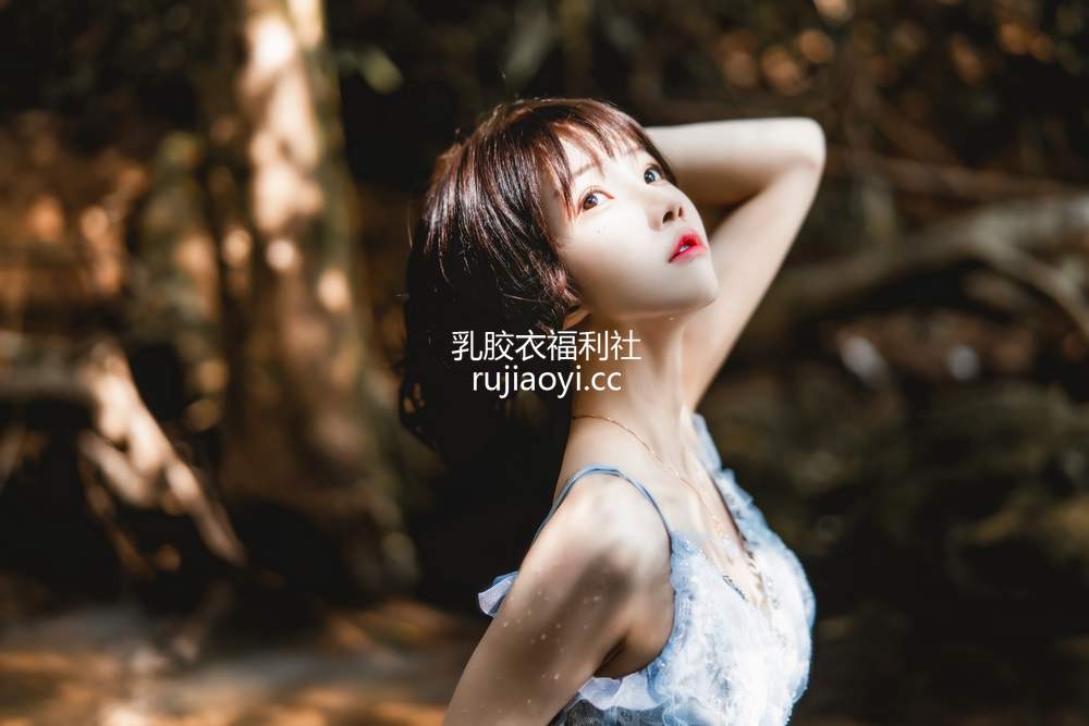 [网红杂图] 桜桃喵 – 沉溺 [19P374MB]