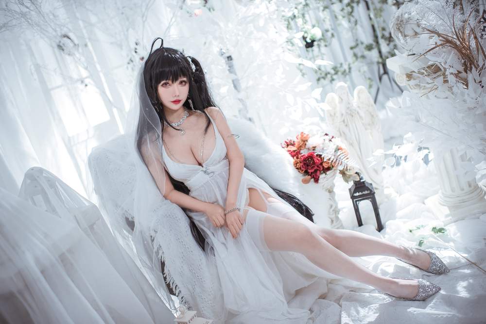 [网红杂图] 仙女月 – 大凤纯白婚纱 [30P189MB]