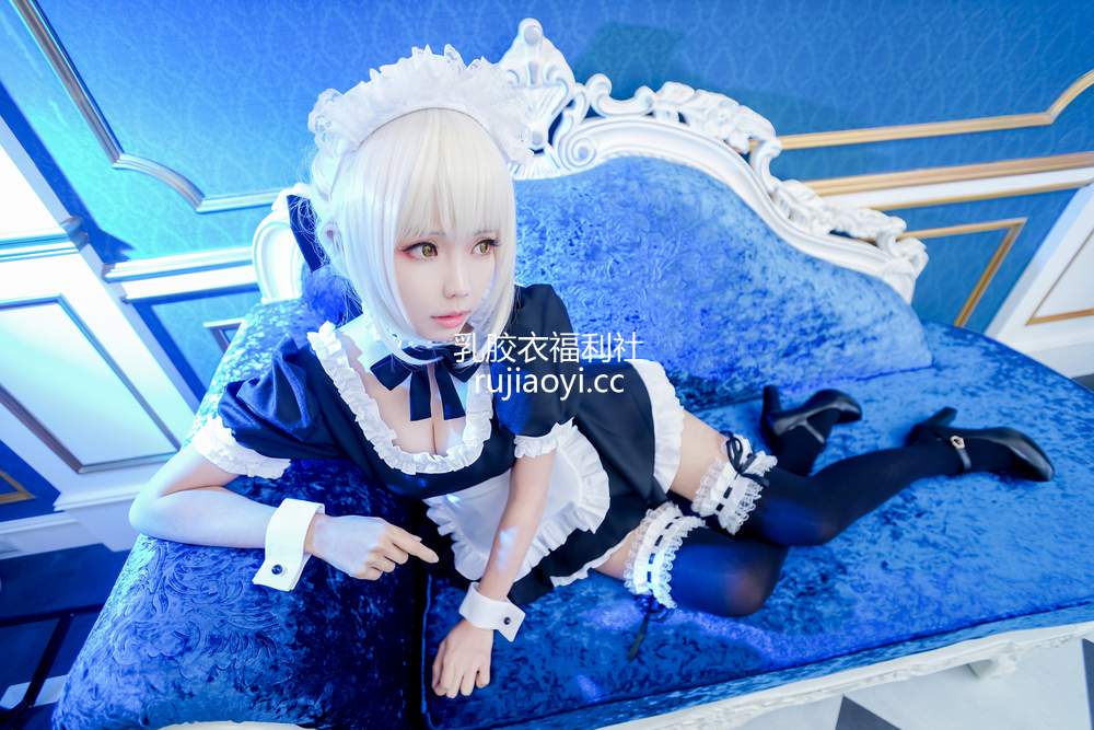 [网红杂图] Ely_eee(ElyEE子) – saber女仆 [17P55MB]