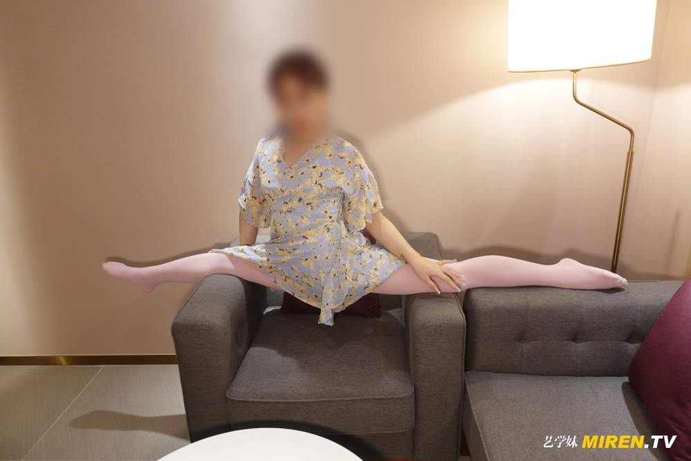 [ROSI写真] 艺学妹 2020.12.14 No.203 [58P49MB]