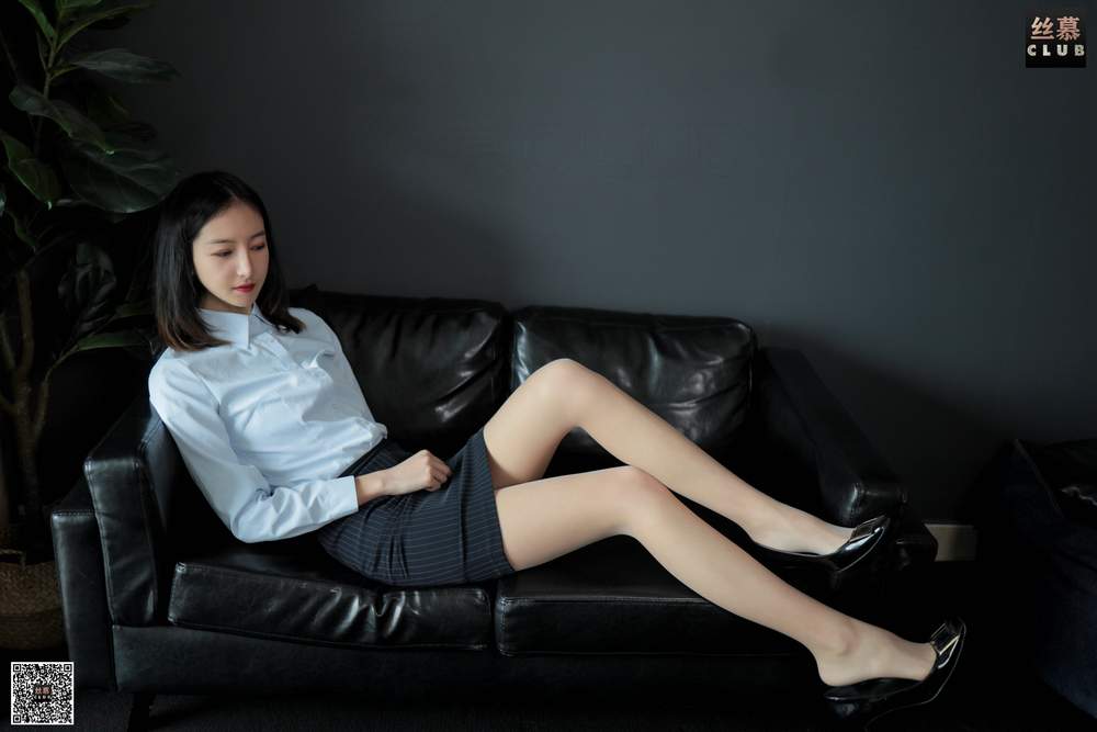 [丝慕GIRL] SM158 新模 OL上瘾记 [88P49M]