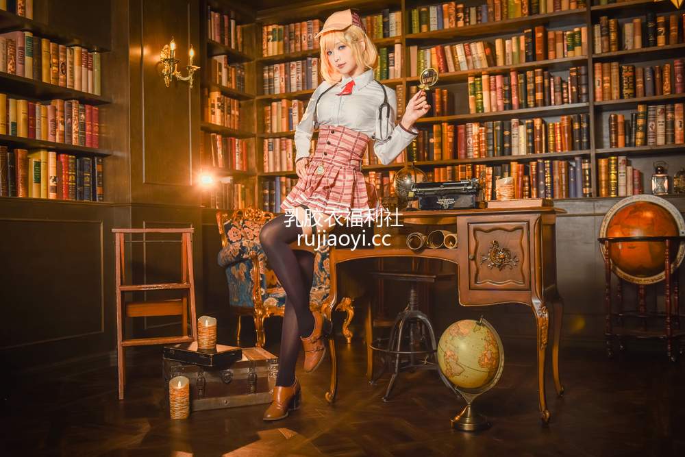 [网红杂图] Ely_eee(ElyEE子) – 阿米莉亚·华生 [53P158MB]