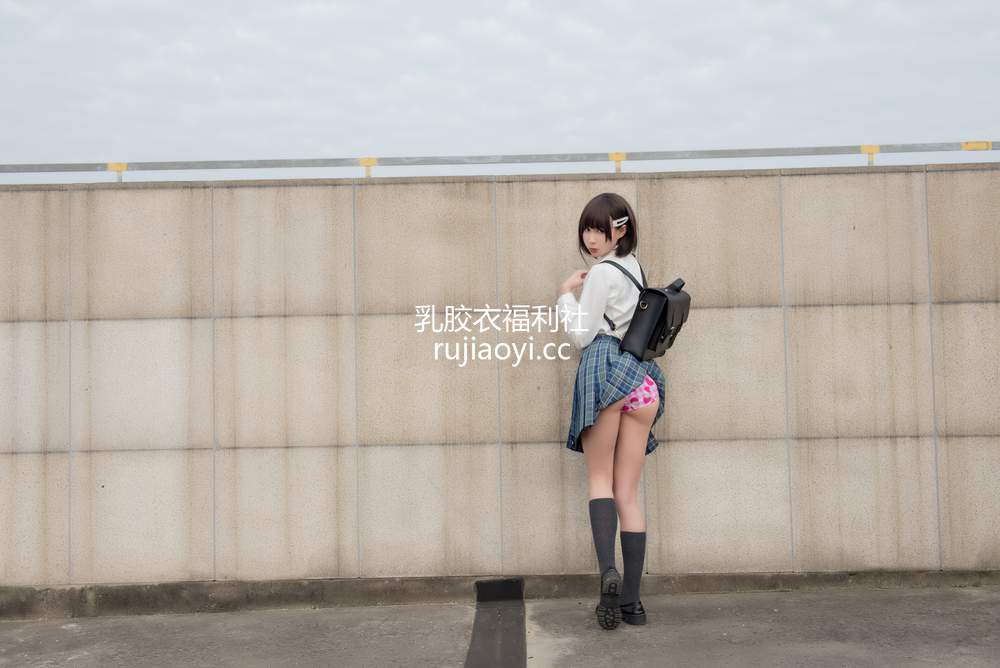 [网红杂图] 南鸽 – 少女裙底 [22P147MB]