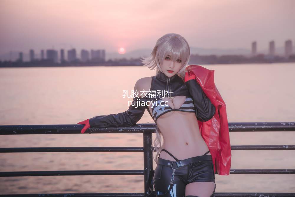[网红杂图] 铁板烧鬼舞w – 中山码头黑贞黑呆双人 [23P353MB]
