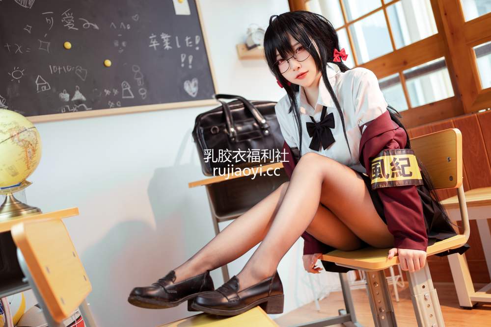 [网红杂图] 二佐Nisa – 碧蓝大凤JK [21P579MB]