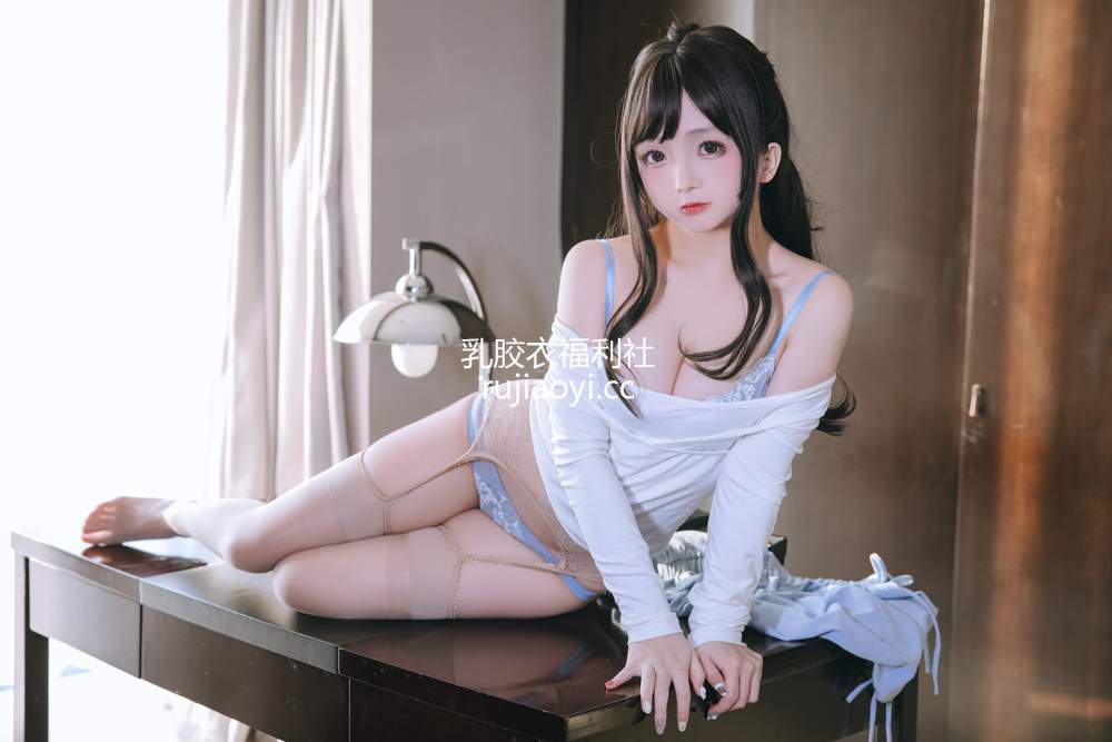 [网红杂图] 日奈娇 – 包臀裙秘书 [110P1.42GB]