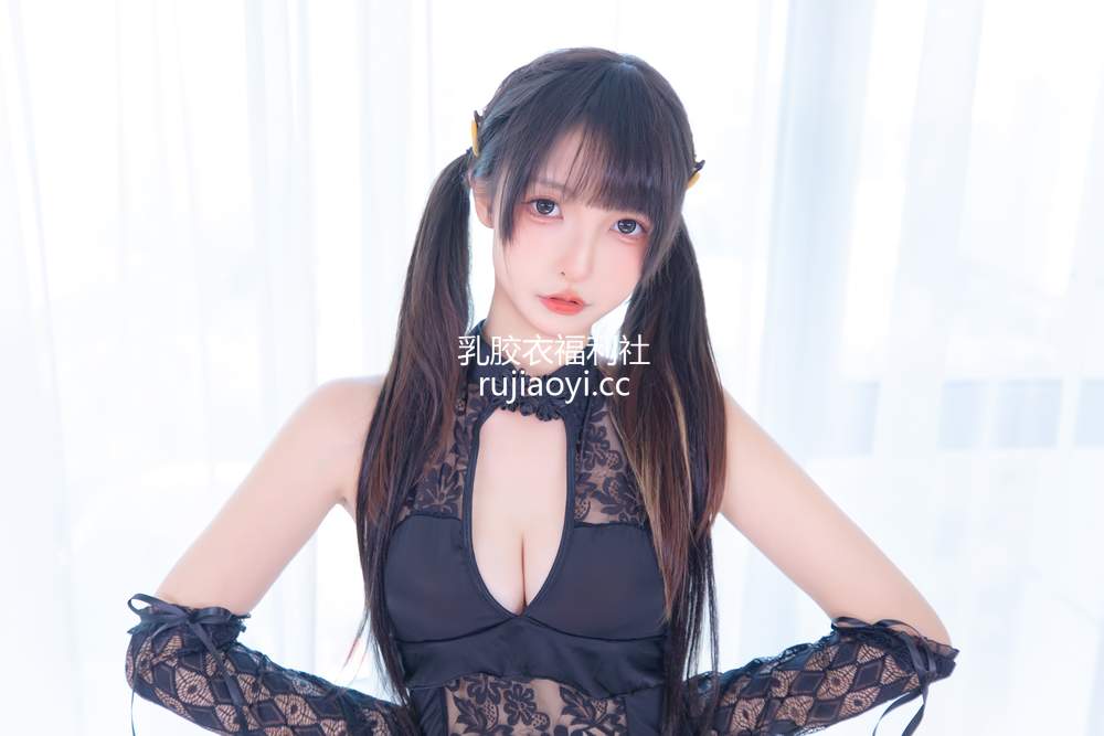 [网红杂图] 神楽板真冬 – 恋爱魔咒 [75P192MB]