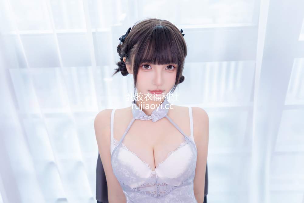 [网红杂图] 神楽板真冬 – 雪糕小姐 [75P185MB]