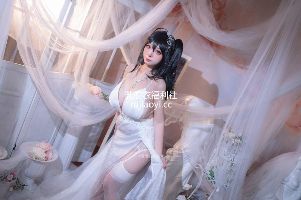 [网红杂图] 韶陌陌 – 大凤 婚纱 [18P181MB]