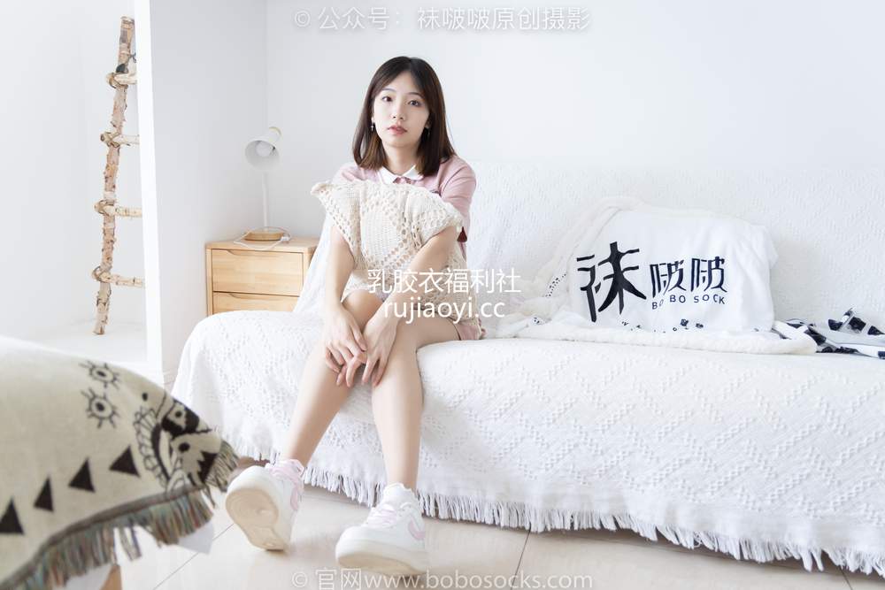 [BoBoSocks袜啵啵] No.163 小甜豆-空军一号板鞋、白棉袜、肉丝 [135P1V5.92GB]