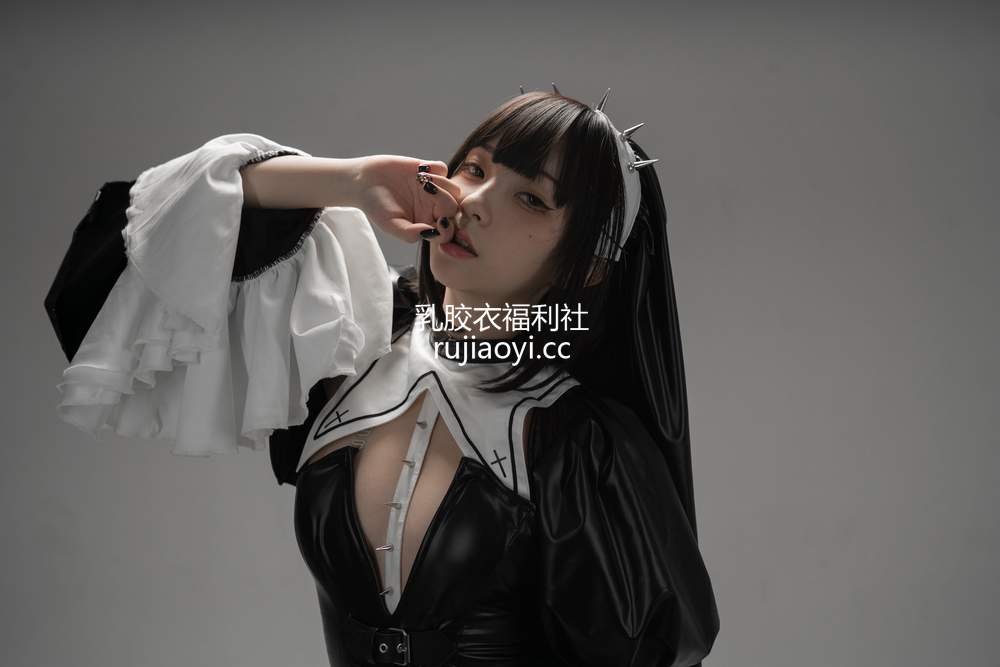 [网红杂图] 花铃 – 杀戮修女 [89P703MB]