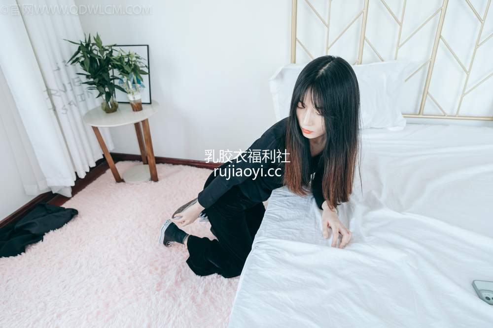 [物恋传媒] No.1101 猫耳-黑色精灵 [184P1V4.82GB]