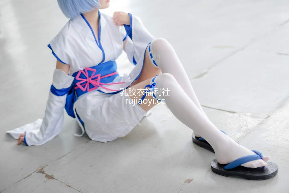 [森萝财团] – FREE-002 [15P79MB]