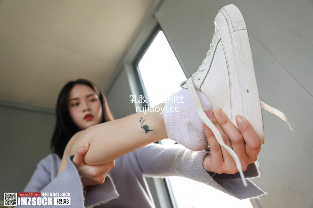 [MZSOCK爱美足] No.101 雨沫 [98P1.11GB]
