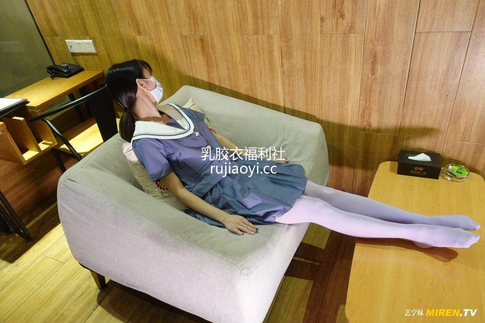 [ROSI写真] 艺学妹 2021.08.06 No.229 [41P76MB]