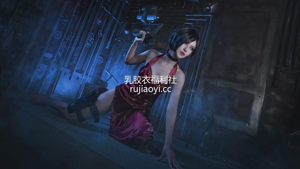 [网红杂图] Shika小鹿鹿 – 艾达王旗袍 [14P139MB]