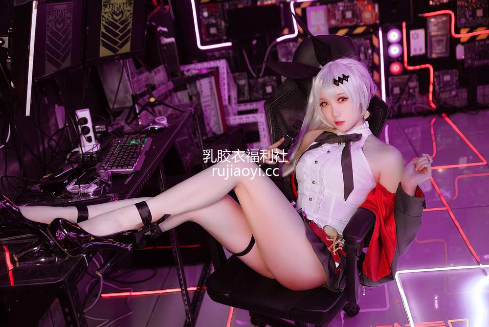 [网红杂图] 瓜希酱 – 少女前线 FN-57 Five-seveN [22P126MB]