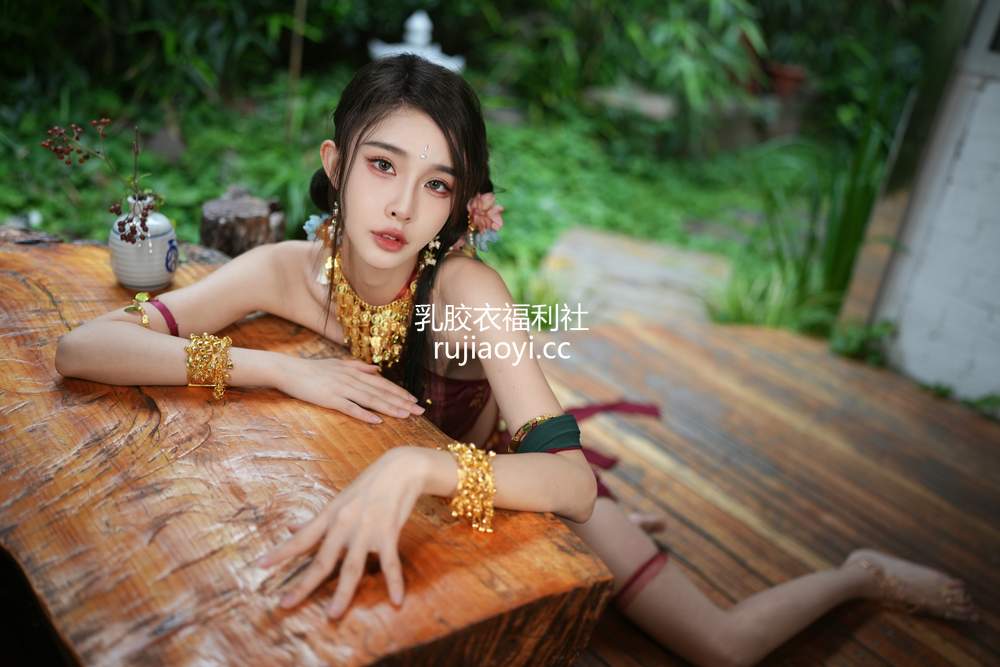[网红杂图] 余多多Dudu – 妲己的古风诱惑力 [27P280MB]