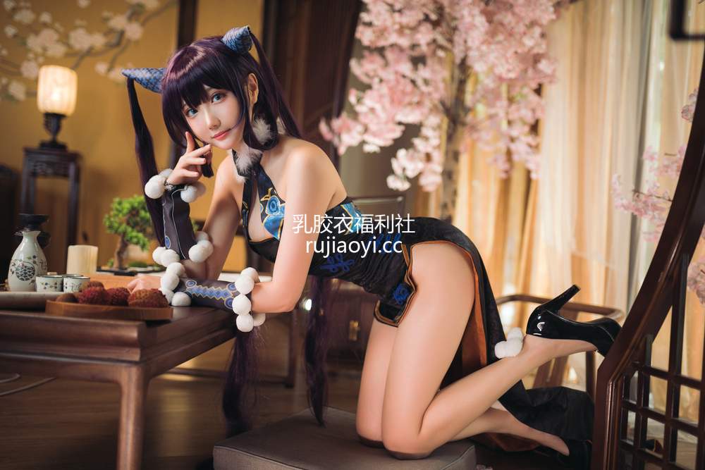 [网红杂图] 瓜希酱 – 杨贵妃 [28P135MB]