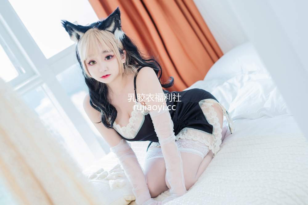 [网红杂图] 恩田直幸 – 森林猫猫 [41P593MB]
