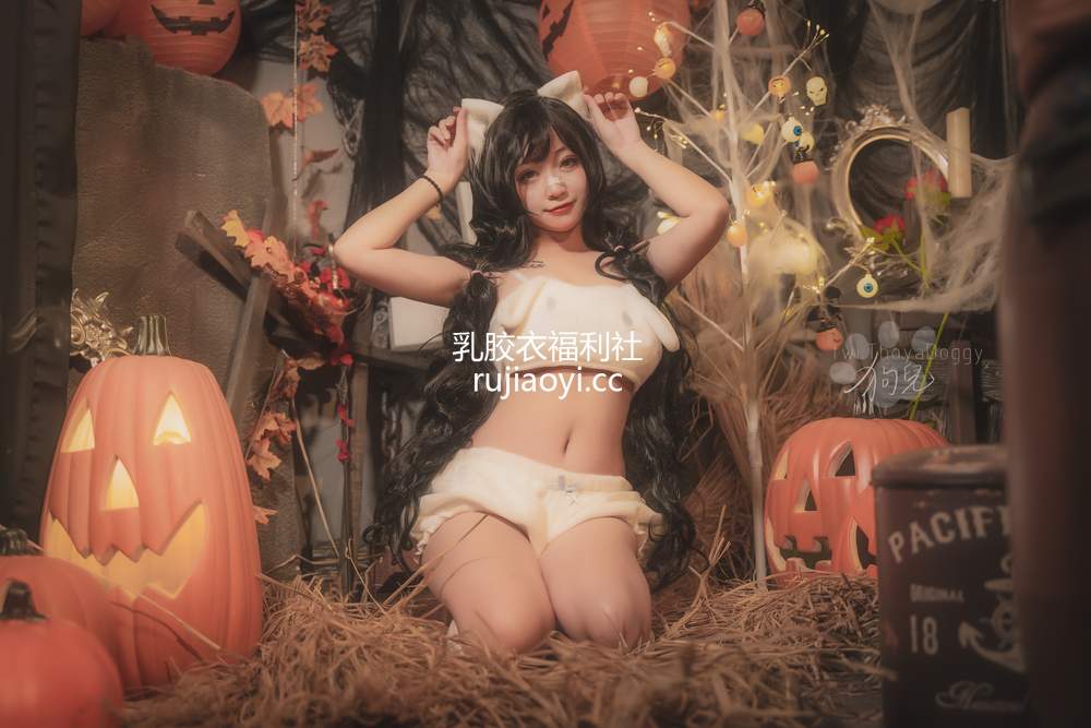[网红杂图] 奇行家狗崽(棕桠阿狗崽) – 玉桂狗睡衣 [18P226MB]