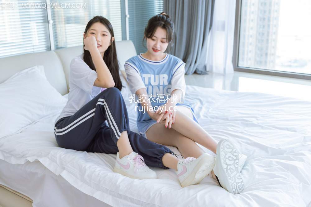[物恋传媒] No.1219 小竹&小敏-闺蜜时光 [140P1V3.79GB]