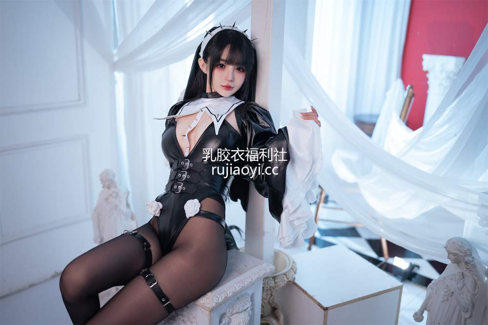 [网红杂图] 桜井宁宁 – 皮衣修女 [60P460MB]