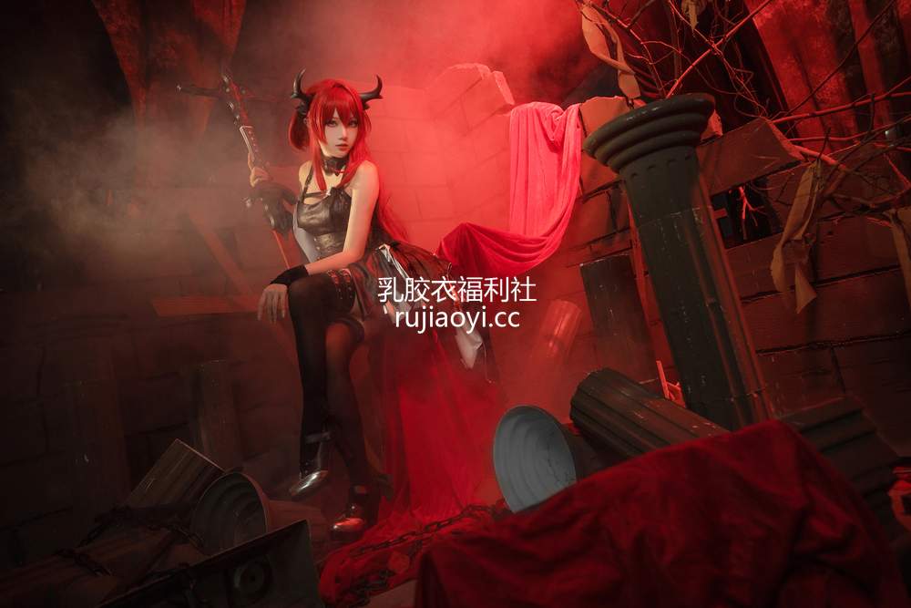 [网红杂图] 瓜希酱 – 史尔特尔 [104P677MB]