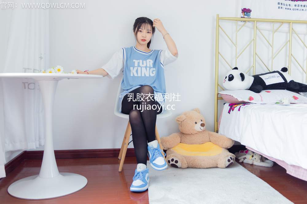 [物恋传媒] No.1317 挽挽-雅俗共赏 [150P1V3.39GB]