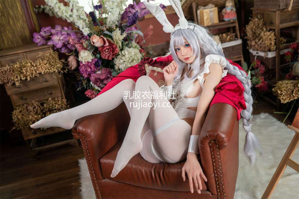 [网红杂图] 西园寺南歌 – 碧蓝航线 恶毒兔女郎 [25P10V129MB]