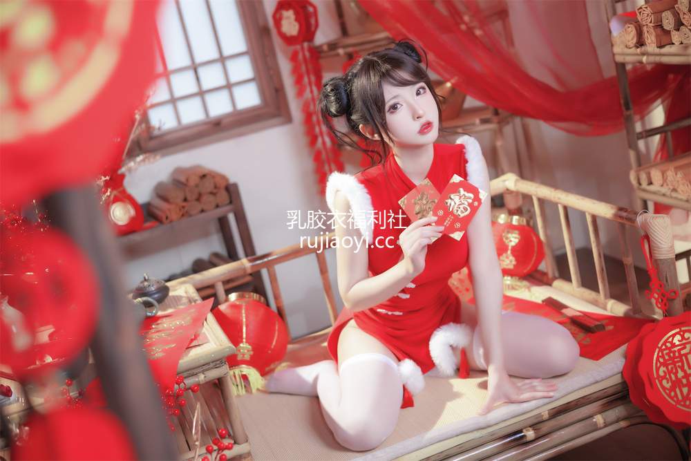 [网红杂图] 清水由乃 – 2023新年旗袍 [77P658MB]
