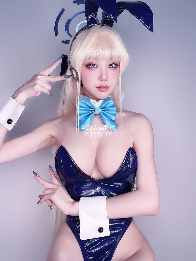 [网红杂图] 水淼aqua – 飛鳥馬トキ [20P24MB]
