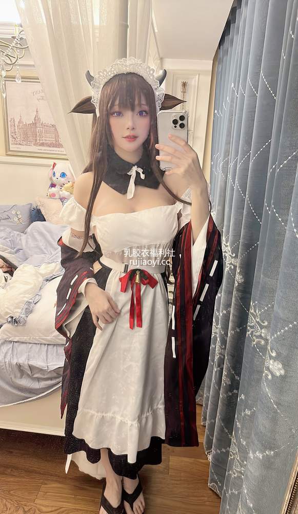 [网红杂图] 黑龙贯通 – 女仆牛牛 [10P25MB]