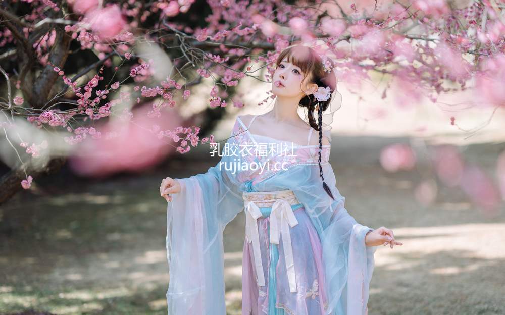 [网红杂图] 紫氯氯 – 二月梅花 [18P81MB]