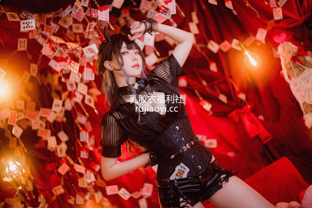 [网红杂图] Ely_eee(ElyEE子) – Devil Croupier 小惡魔荷官 [31P96MB]