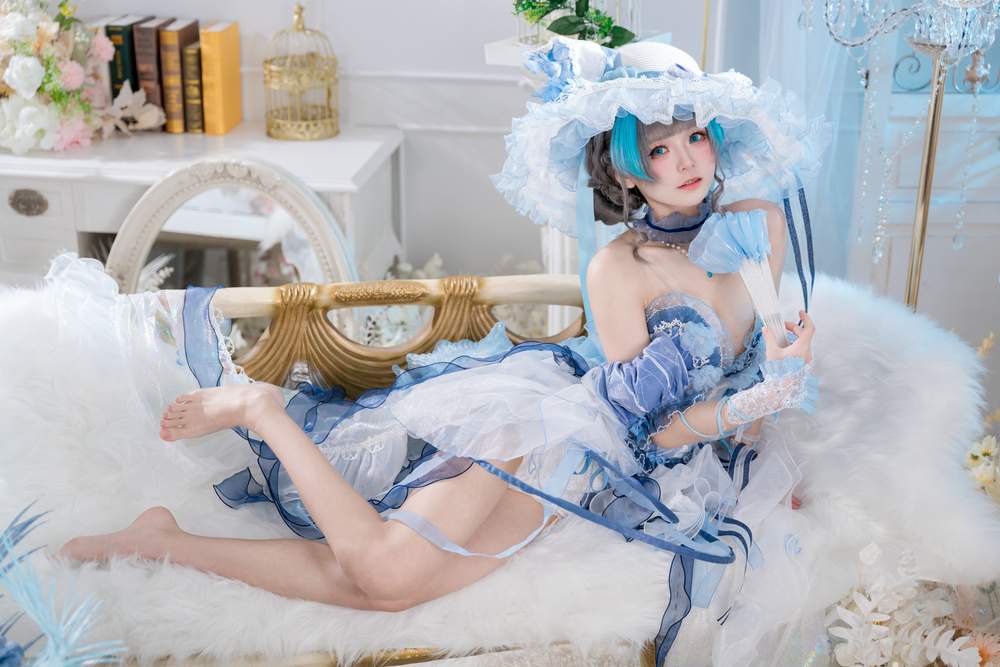 [网红杂图] 九柒喵 – 柴郡冰雪 [32P165MB]