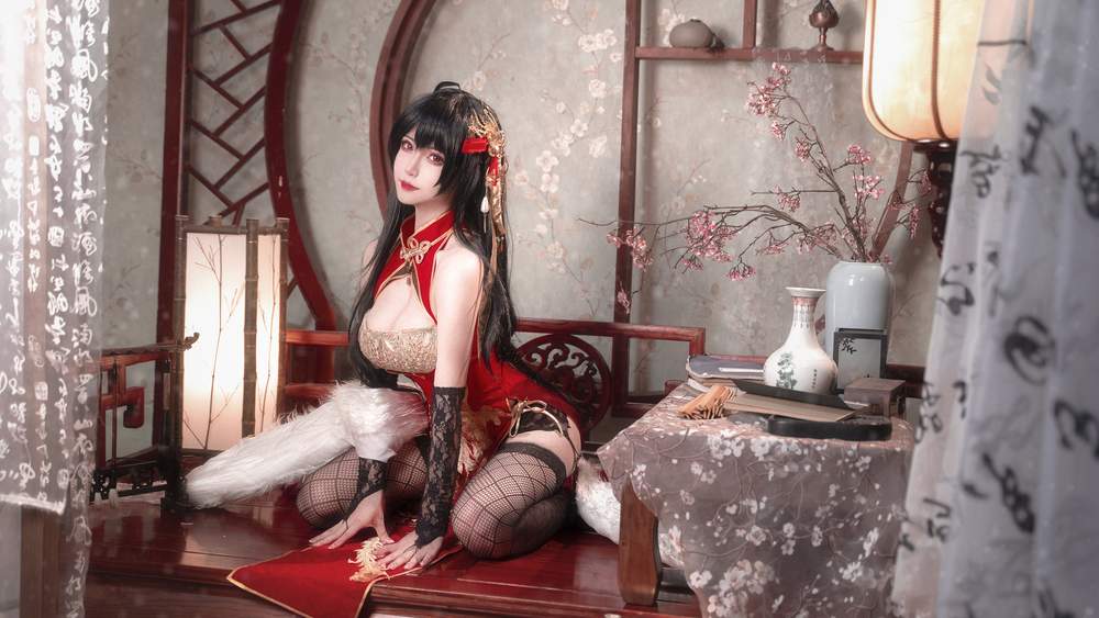 [网红杂图] Seya-狮砸 – 碧蓝航线 大凤 旗袍 [14P149MB]