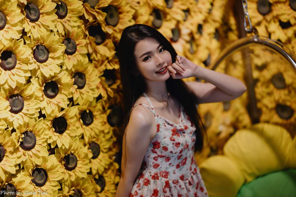 [网红杂图] 米浆 – 花花女孩 [84P216MB]