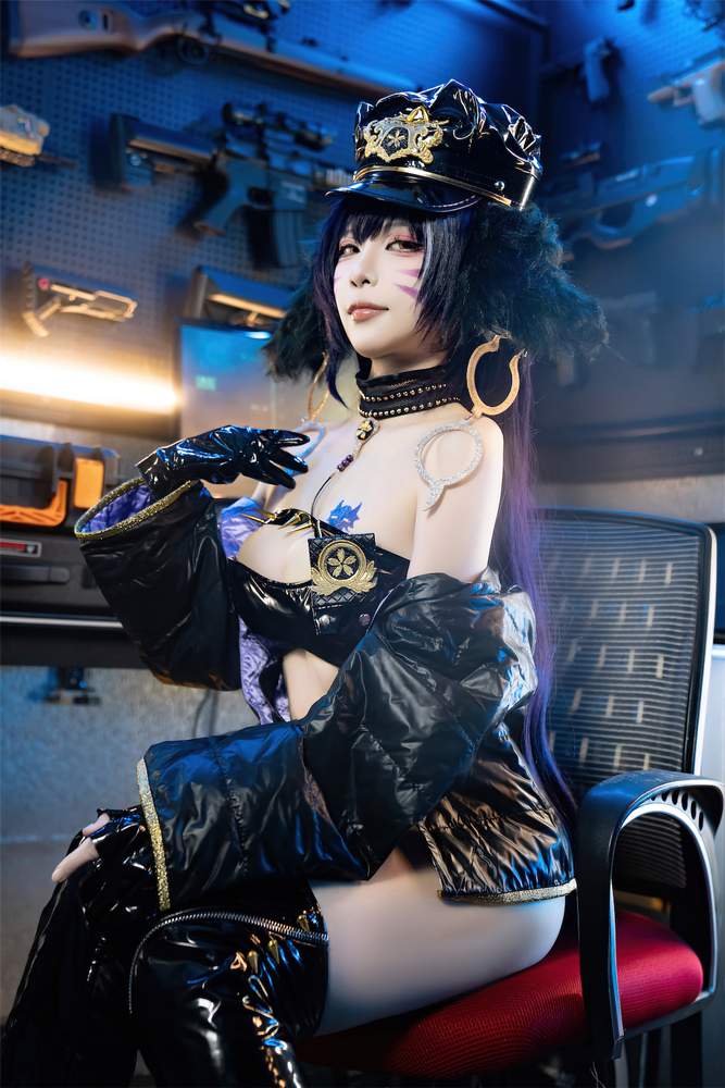 [网红杂图] 二佐Nisa – 碧蓝航线 武藏 女警 [25P101M]
