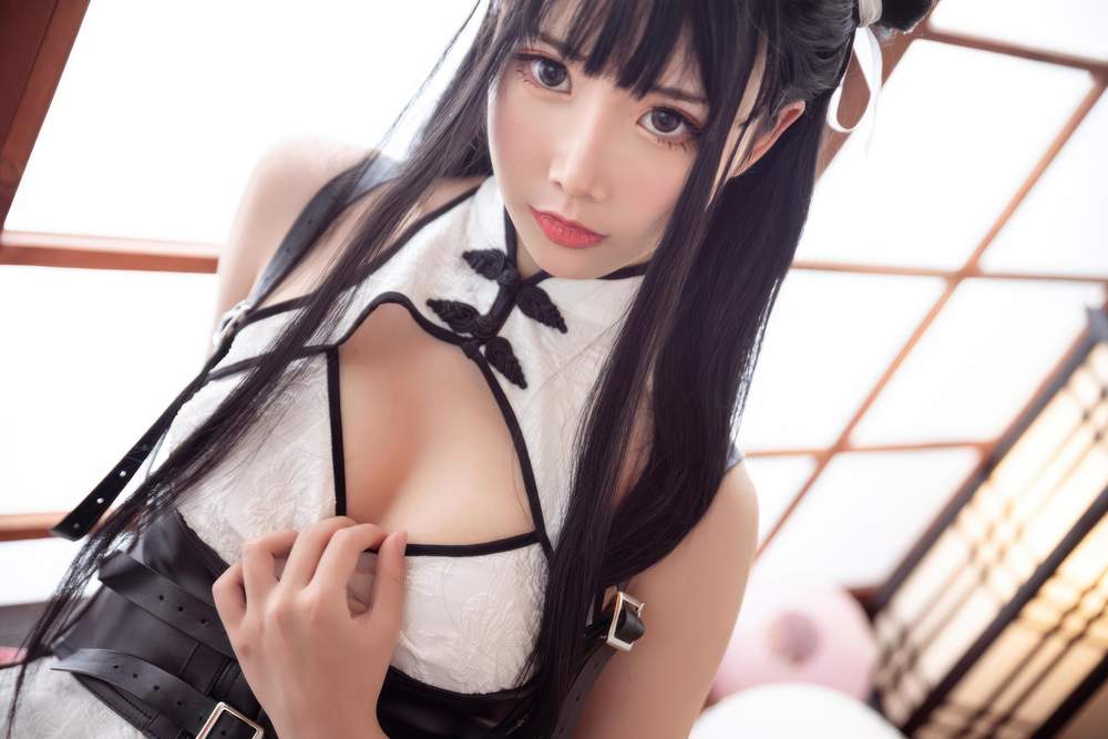 [网红杂图] 面饼仙儿 – 白色旗袍 [60P510MB]