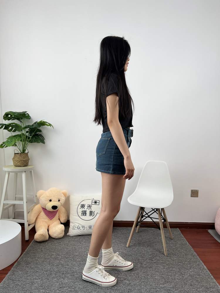 [三禾摄影] No.028 牛仔裙 棉袜 帆布鞋 [184P1V805MB]