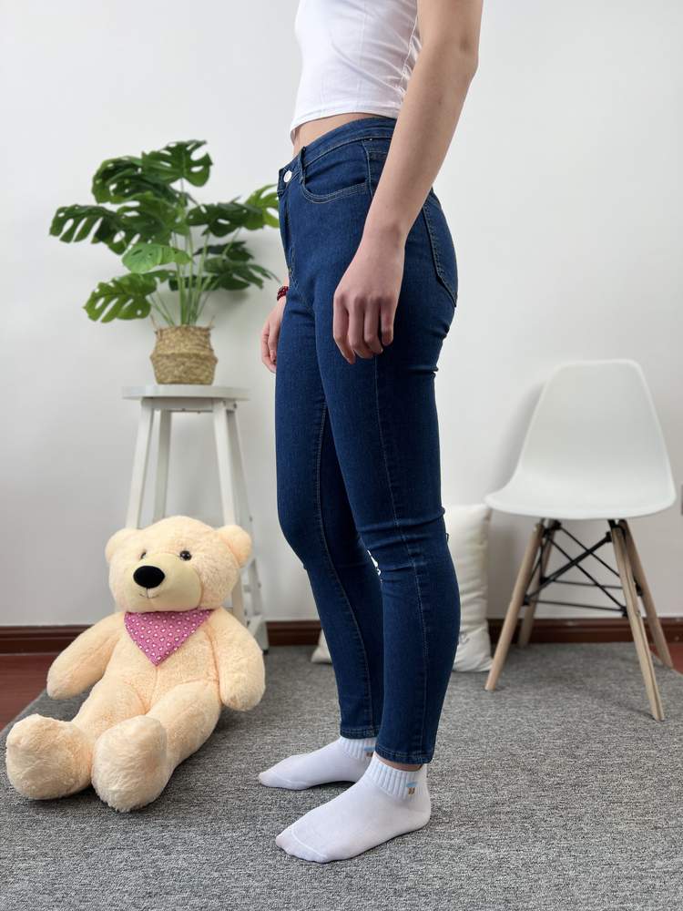 [三禾摄影] No.030 牛仔裤 棉袜 帆布鞋 高跟 [199P1V1.33GB]