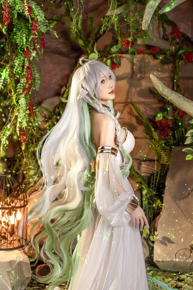 [网红杂图] 是夙卿呀 – 大慈树王 [10P144MB]