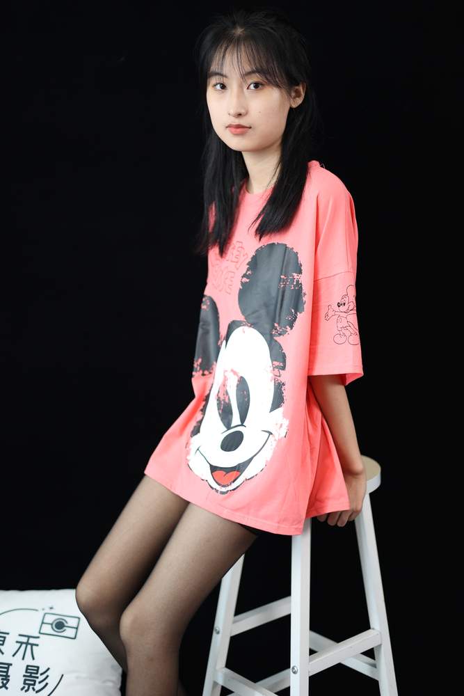 [三禾摄影] No.043 休闲短裤 黑丝 平底鞋 [293P1.46GB]