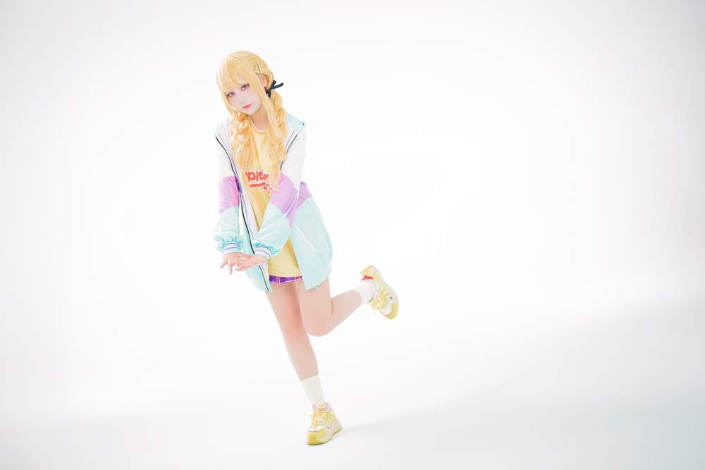 [网红杂图] lunananya – 学院偶像大师 藤田言音 [38P113MB]