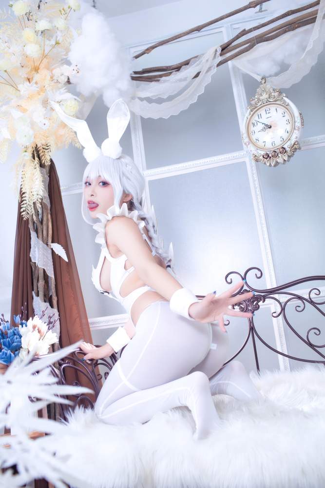 [网红杂图] 洛璃LoLiSAMA – 碧蓝航线 恶毒兔女郎 [51P429MB]