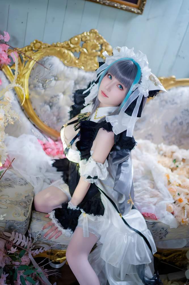 [网红杂图] 花兮_honoka – 碧蓝航线 柴郡 原皮 [10P62MB]