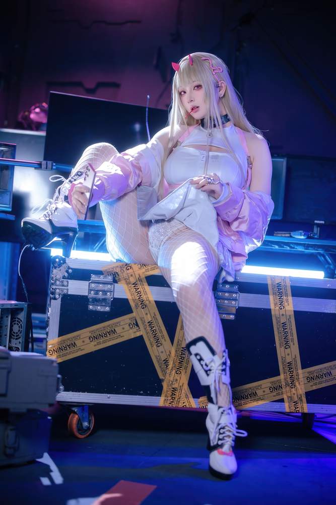 [网红杂图] 屿鱼 – 胜利女神 妮姬 毒蛇 [86P1.01GB]