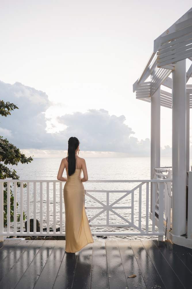 [网红杂图] Nnian – 海边维纳斯 [80P1.05GB]