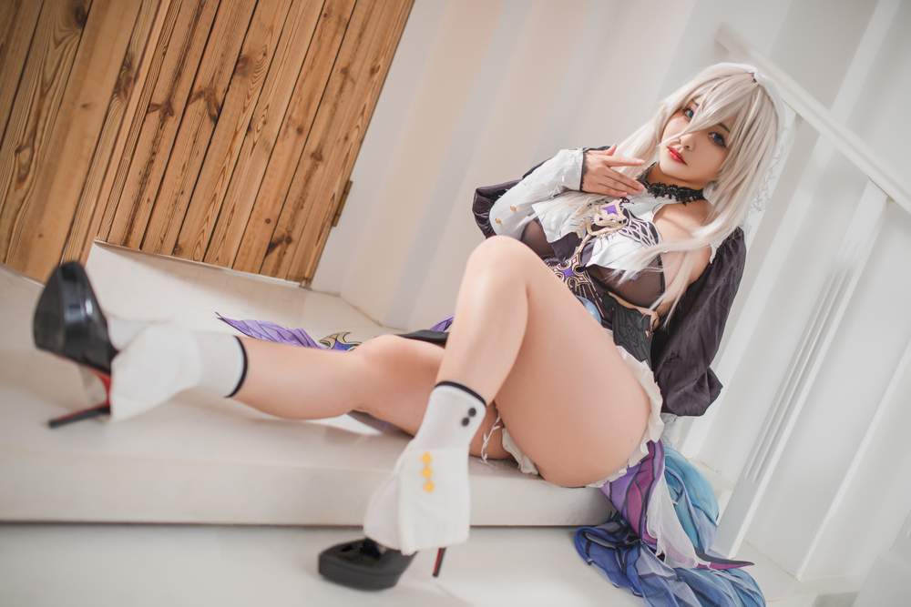 [网红杂图] 洛璃LoLiSAMA – 崩坏三 阿波尼亚 [72P834MB]